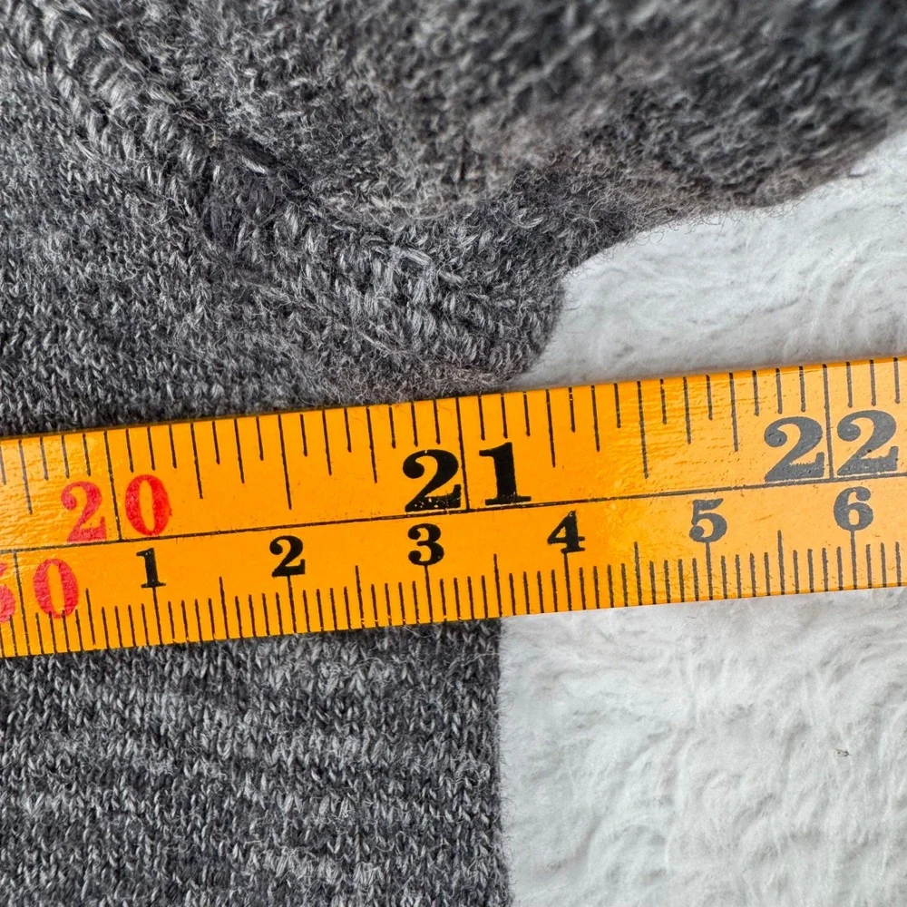 American Eagle V-Neck Sweater Mens Large Charcoal Gray Athletic Fit‎ Cotton